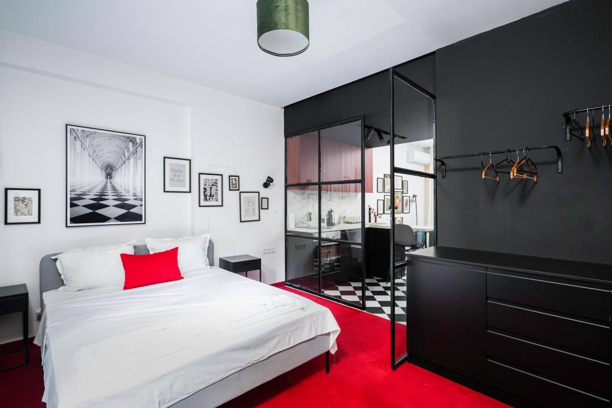 Central Art-Inspired Flat With Private Garage Sofia Exteriör bild